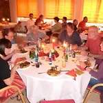 Krelinger Freizeit- Und Tagungszentrum Otel 2*