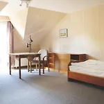 Krelinger Freizeit- Und Tagungszentrum 2*