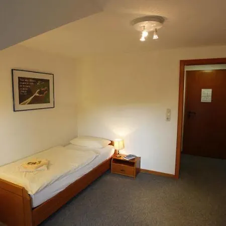 Krelinger Freizeit- Und Tagungszentrum 2*